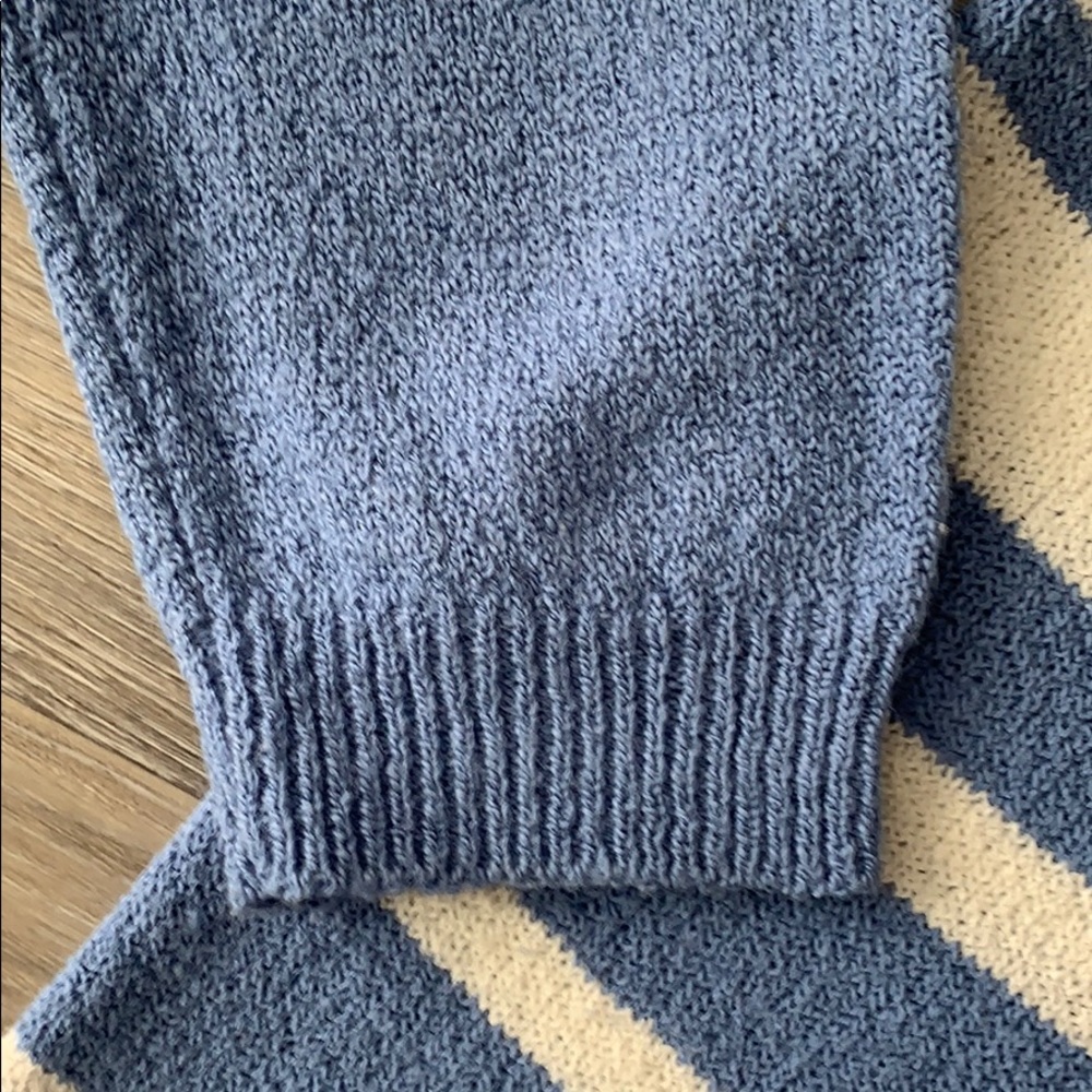 EMILY ROSE Sweater - Picture 4 of 7